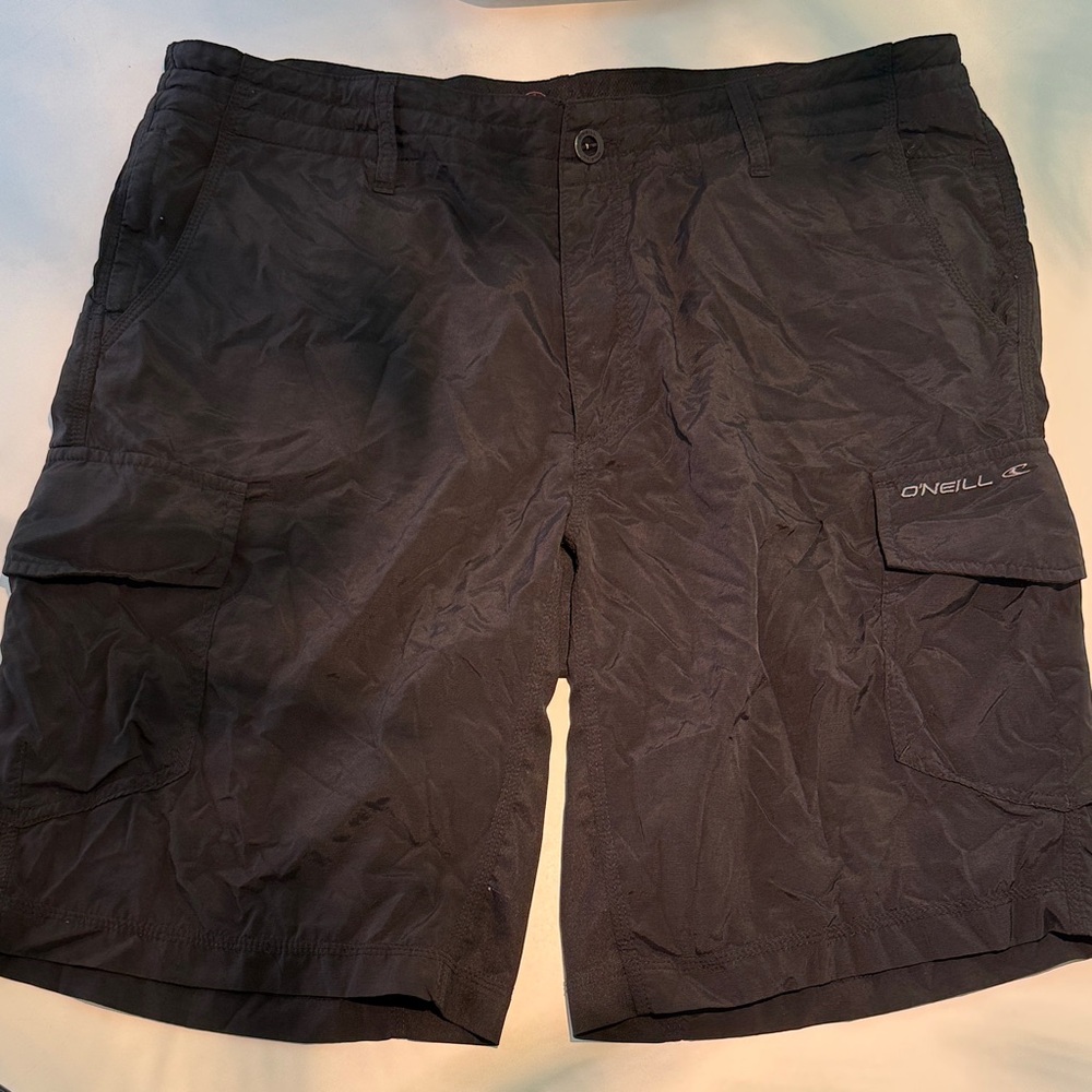 O'Neill Men's TRVLR Black Cargo convertible Boardshorts